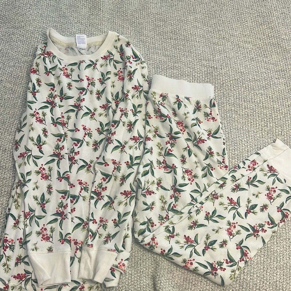 Stars above holiday Christmas pajamas set